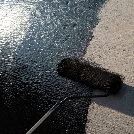 Enduit bitumeux étanchéité fondation | ARCAFONDATION | Maison Etanche