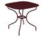 Table de jardin en métal Carronde Opera+ 82 x 82 cm Cerise Noire - Fermob