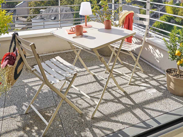 Table de jardin carrée Greensboro Argile - 2 places - Hespéride