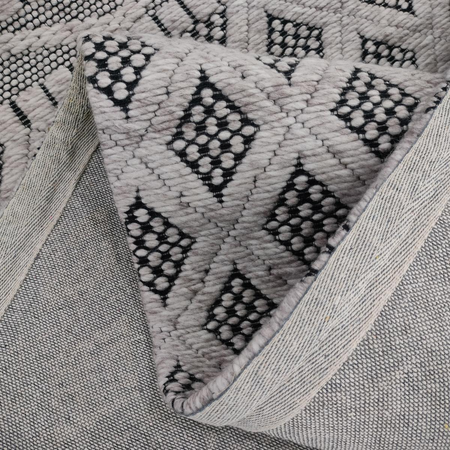 Tapis kilim tissé main en PET RECYKLIMO Care&Fair