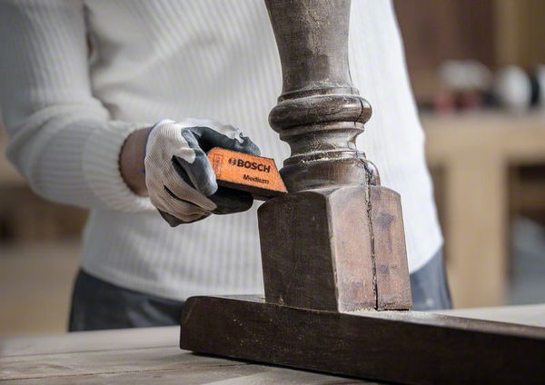 Éponge abrasive pavé Expert 69x97x26mm fin expert pour ponçage en mousse - BOSCH - 2608901170