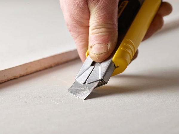 Lame sécable de cutter FATMAX 18mm de 10 pièces - STANLEY - 2-11-718