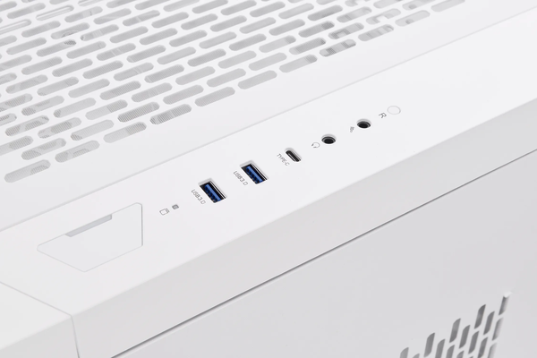 Boitier Moyen Tour E-ATX Thermaltake Centralized Thermal Efficiency C700 TG RGB avec panneaux vitrés (Blanc)