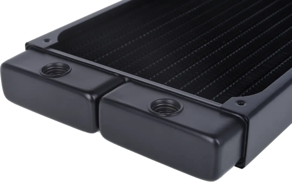 Radiateur pour Watercooling Alphacool NexXxoS ST30 V2 - 140mm (Noir)
