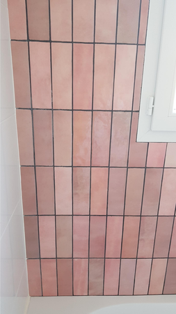 ARTISAN ROSE MALLOW - Faience  6,5x20 cm aspect zellige brillant rose